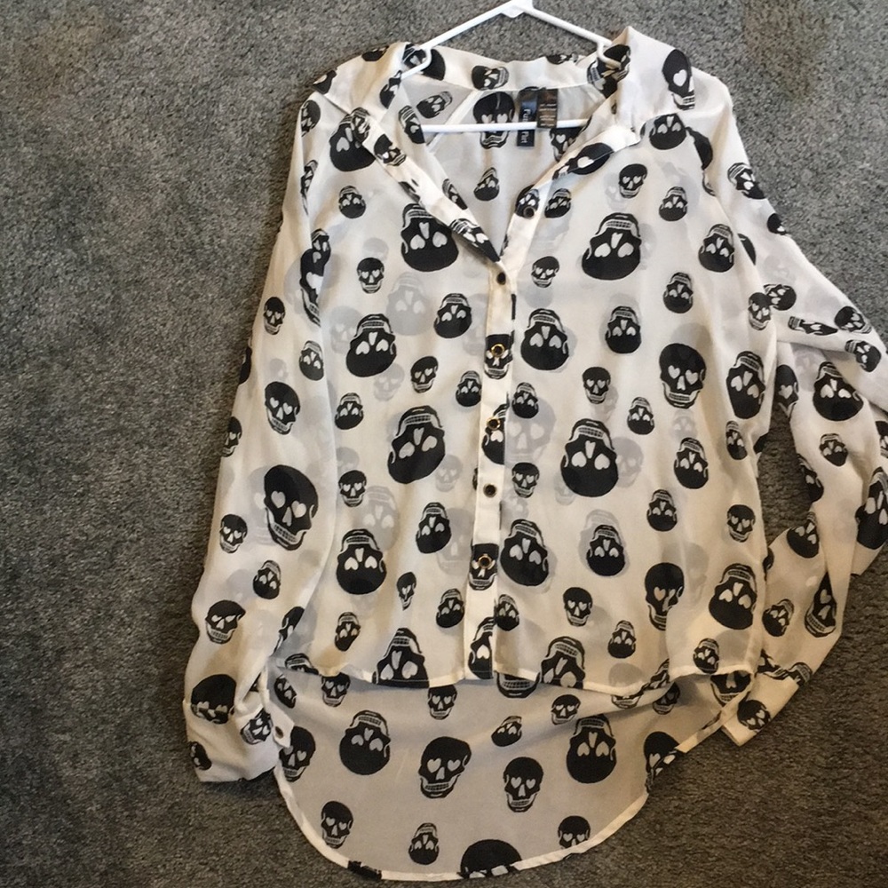 Skull blouse